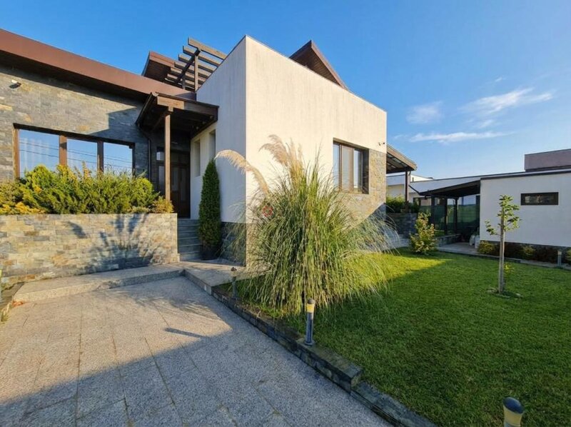 Balotesti, Private Estate Vibes, 1.000 sqm land,